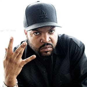 Aku Tidak Bisa Diam: Eksplorasi Lirik Ice Cube yang Menggugah Jiwa