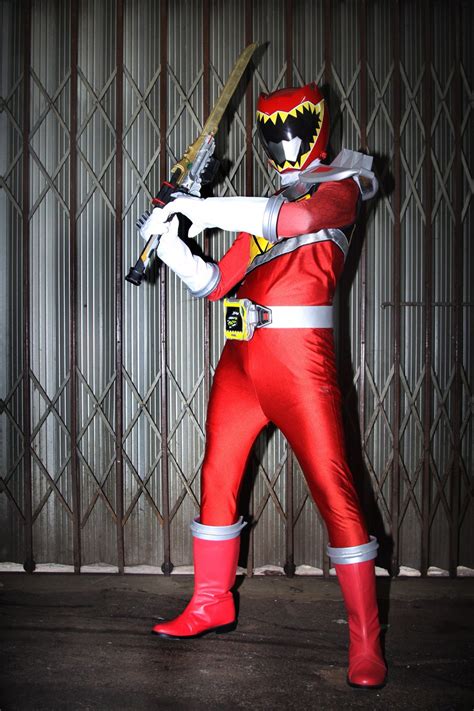 An Extensive Guide to Dino Charge Power Rangers Cosplay