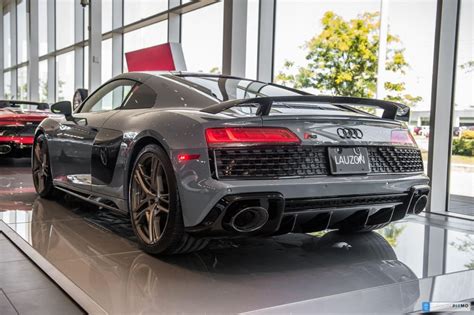 Audi R8: The Pinnacle of Automotive Excellence
