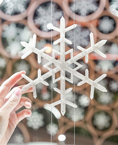 Awaken Your Imagination with the Enchanting Snowflake Maquina