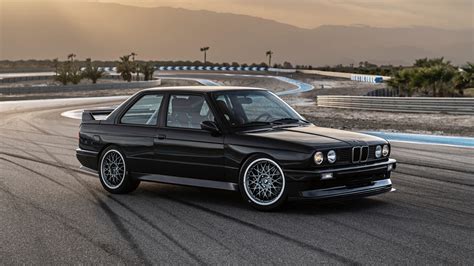 BMW E30 Styling: The Ultimate Guide to Customization