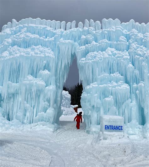 Be Amazed: Experience the Enchanting Ice Castles of New Hampshire in 2024!
