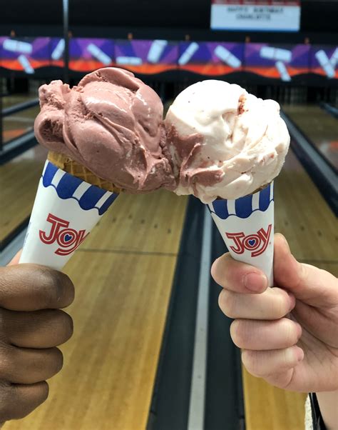 Bowling Ice Cream - Refresh Your Sweet Tooth with a Unique Treat