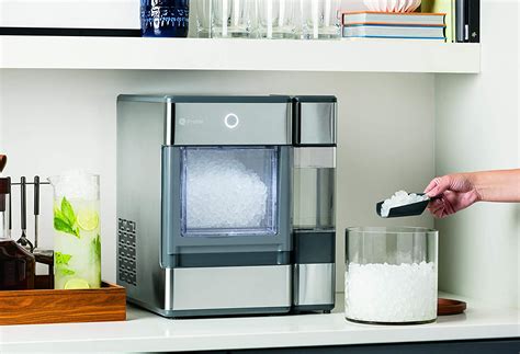 Bring On the Chill: Unveiling the Inner Workings of Countertop Ice Makers