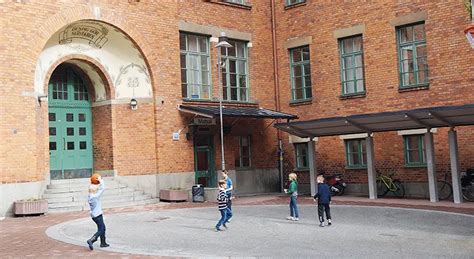 Brogårdsgymnasiet: En skola i framkant