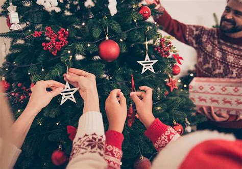 Buổi nói chuyện trực tiếp đặc biệt: Những đồ trang trí cây thông Noel tuyệt đẹp tỏa sáng lấp lánh