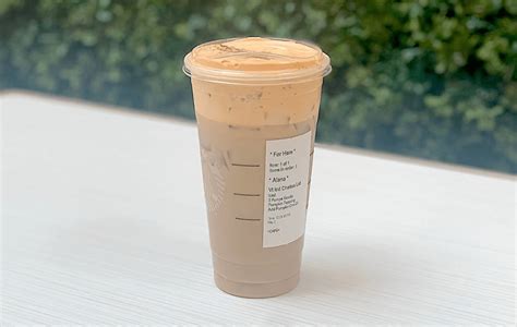 Cara Membuat Starbucks Iced Pumpkin Cream Chai Tea Latte di Rumah