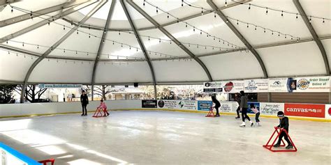 Castle Rock Ice Rink: A Place for Fun and Exercise