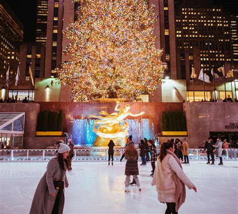 Celebrate the Holiday Magic at Rockefeller Centers Iconic Ice Rink!