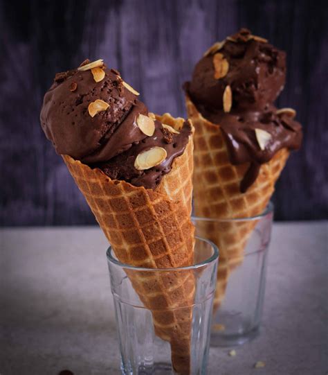 Chocolate Chunk Ice Cream: A Sweet Treat with Endless Possibilities
