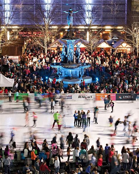 Cincinnati Ice Skating Fountain Square: A Winter Wonderland in the Heart of the City