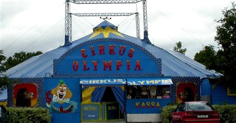 Cirkus Helsingborg: En fängslande värld av underhållning och akrobatik