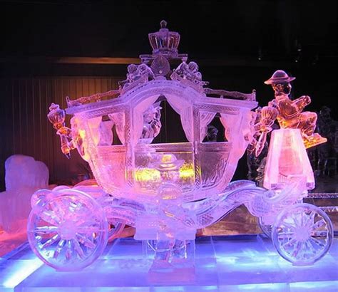 Craft Captivating Ice Sculptures with Cutting-Edge Ice Sculpture Machines
