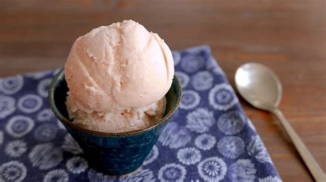 Cuisinart Peach Ice Cream: Indulge in Sweet Summertime Bliss