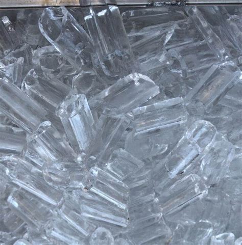Descubra el fascinante mundo del hielo cilíndrico hueco: Una guía completa