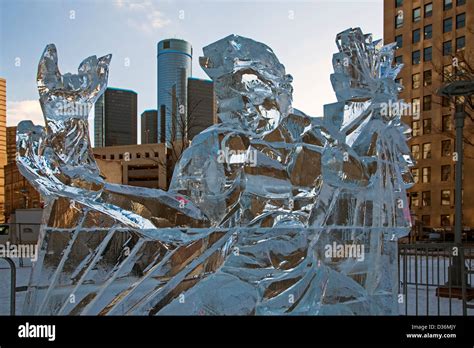 Detroits Captivating Ice Sculptures: A Winter Wonderland Amidst the City