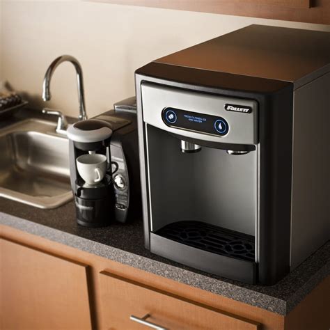 Discover the Best Domestic Ice Maker: Enhance Your Refreshing Beverage Experience