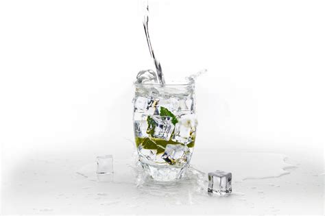 Discover the Easy Twist Ice: A Revolutionary Way to Enjoy Chilled Drinks