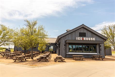 Discover the Ice House PGA Frisco: An Oasis for Golf Enthusiasts