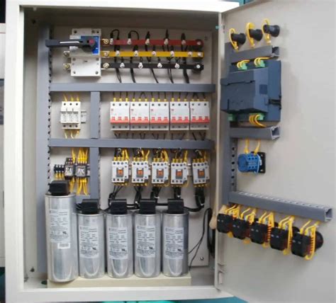 Distribution Capacitor Wiring