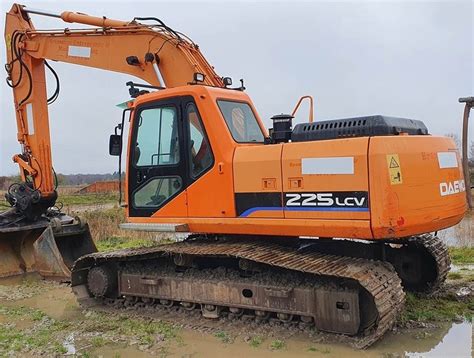 Doosan Daewoo 225lc V Excavator Workshop Service Manual Pdf