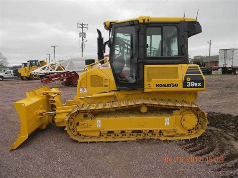 Download Komatsu D39ex 22 D39px 22 Bulldozer Service Repair Shop Manual