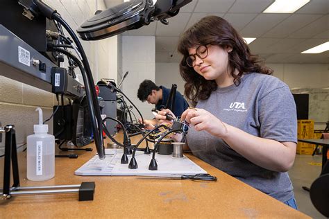 Electrical Engineering Uta Spring 2017 Catalog
