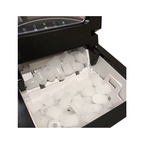 Elevate Your Dining Experience with a Fooling Ice Maker: The Ultimate Guide
