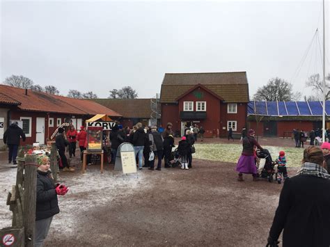 En känslomässig resa till det magiska Julmarknad Skälby
