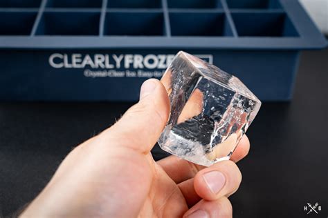 Experience the Crystal Clarity: Transform Your Drinks with Clear Ice Kalıbı