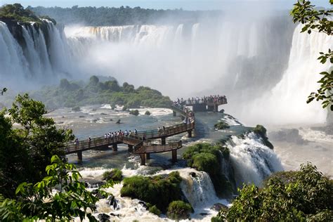 Explore the Enchanting Iguazu Ice: A Journey to Winters Wonderland