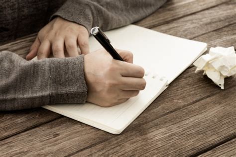 Författare Pseudonym: En guide till att hitta din perfekta skrivpersona