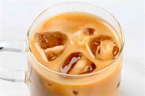 French Vanilla Iced Coffee: A Refreshing Treat for Hot Summer Days