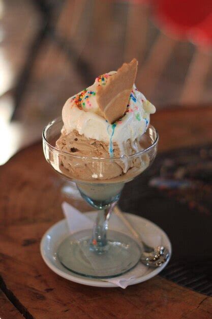 Friscos Ice Cream Wonderland: A Frozen Delight for All