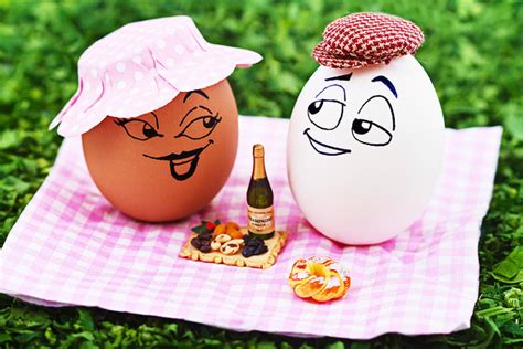 Funny Egg Drawings