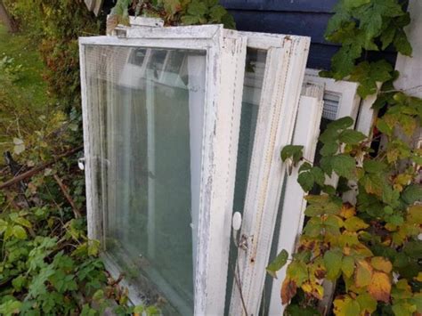 Gamla fönster bortskänkes: Ge nytt liv åt gamla fönster