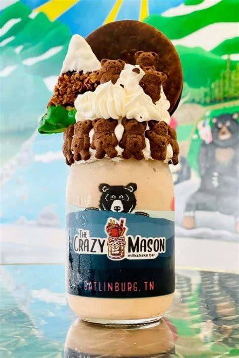 Gatlinburg TN Ice Cream: A Sweet Escape in the Smoky Mountains