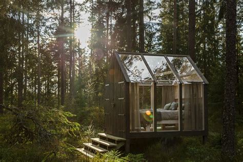 Glashus i skogen: Ett unikt och inspirerande koncept