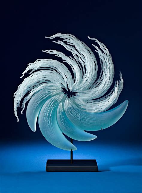 Glasskulptur: Discover the Art of Glass Sculpture