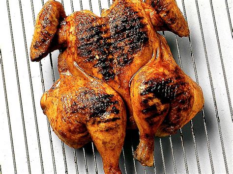 Grillad kyckling med ölburk – en enkel och saftig måltid
