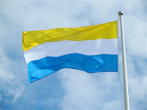 Gul och blå flagga – En symbol för renhet och kvalitet