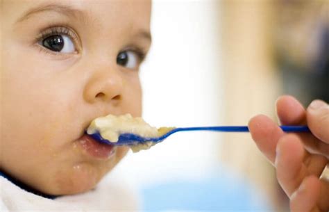Hemmagjord Välling – den bästa maten för din bebis