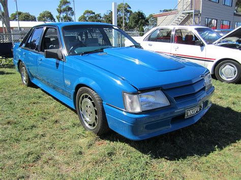 Holden Commodore Calais Vk Series Service Repair Manual 1984 1985 1986 Download