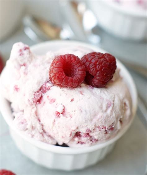 Homemade Raspberry Ice Cream: A Delightful Summer Treat