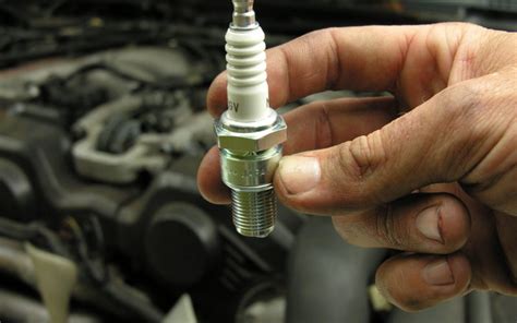 How To Replace Spark Plugs Manual Transmission 2005 Ford Focus