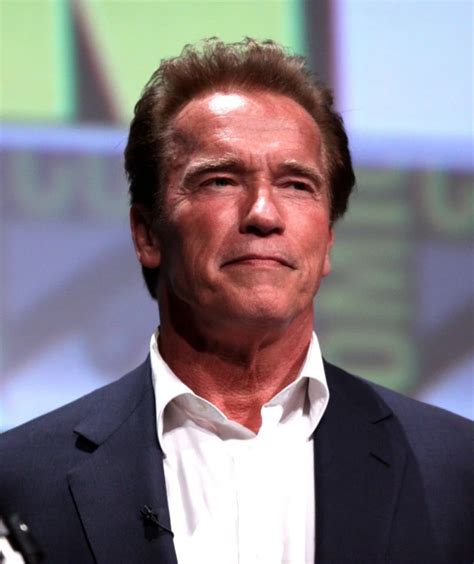 Hur lång är Arnold Schwarzenegger? Här är allt du behöver veta