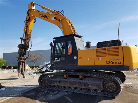 Hyundai R320lc 9 Crawler Excavator Workshop Service Repair Manual Download