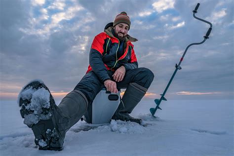 Ice Fishing in Minnesota: An Adventure with the Locals