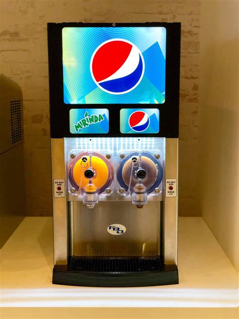 Ice Maquinas: The Heartbeat of Modern Beverage Dispensing