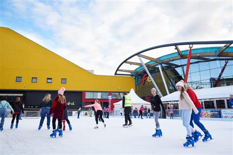 Ice Skating Rinks Near Me: A Haven of Joy and Liberation